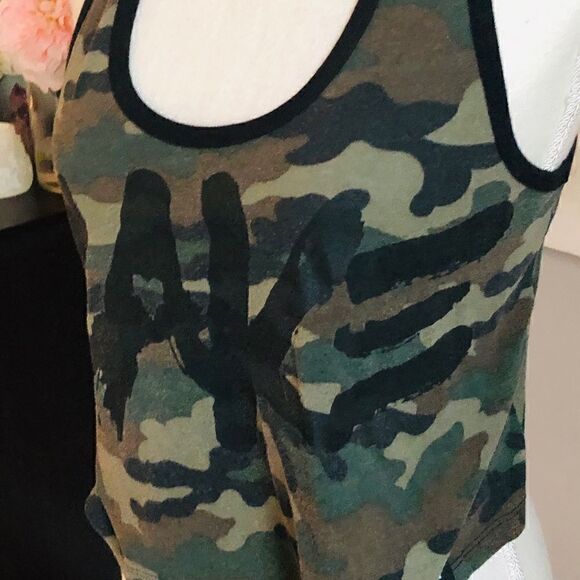 Flag nor fail Camo cake crop top retired rare workout gear tank top camouflage - Picture 3 of 15